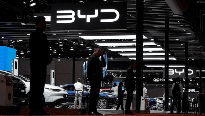 BYD insansı robot