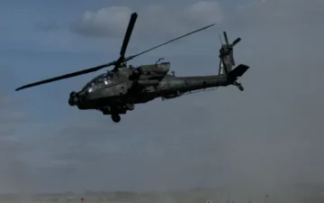 Apache helikopter