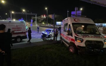 ambulans çarpışması